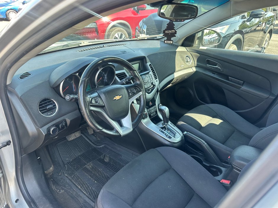 Chevrolet Cruze LT 2013-6