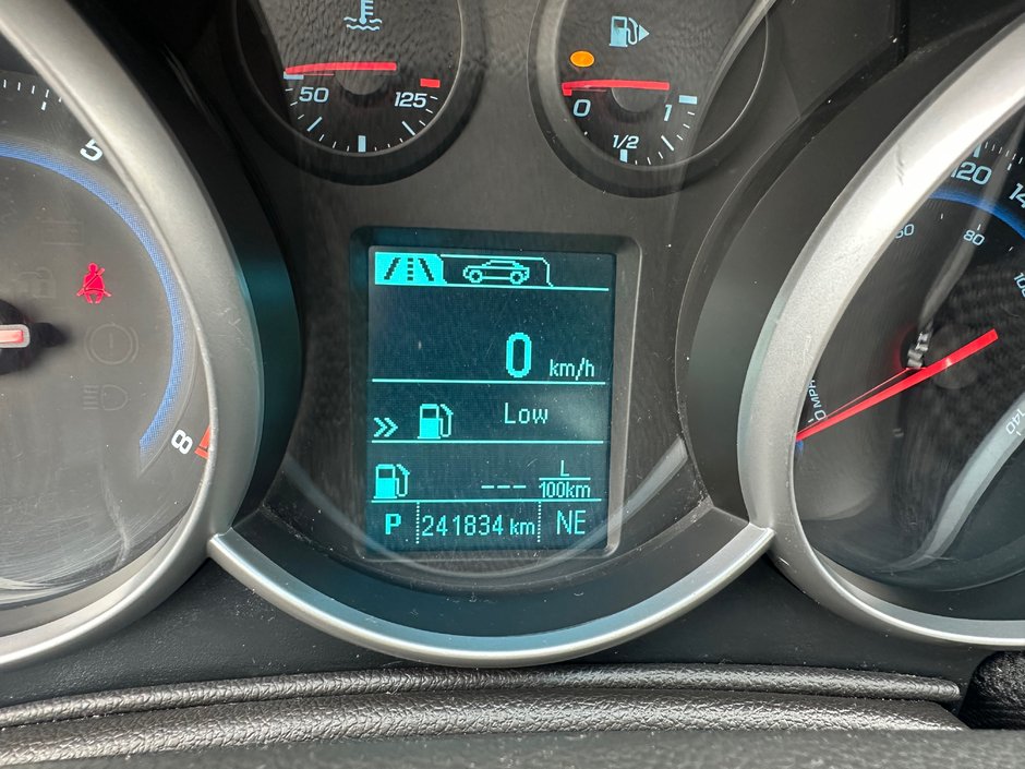 2013 Chevrolet Cruze LT Turbo-8