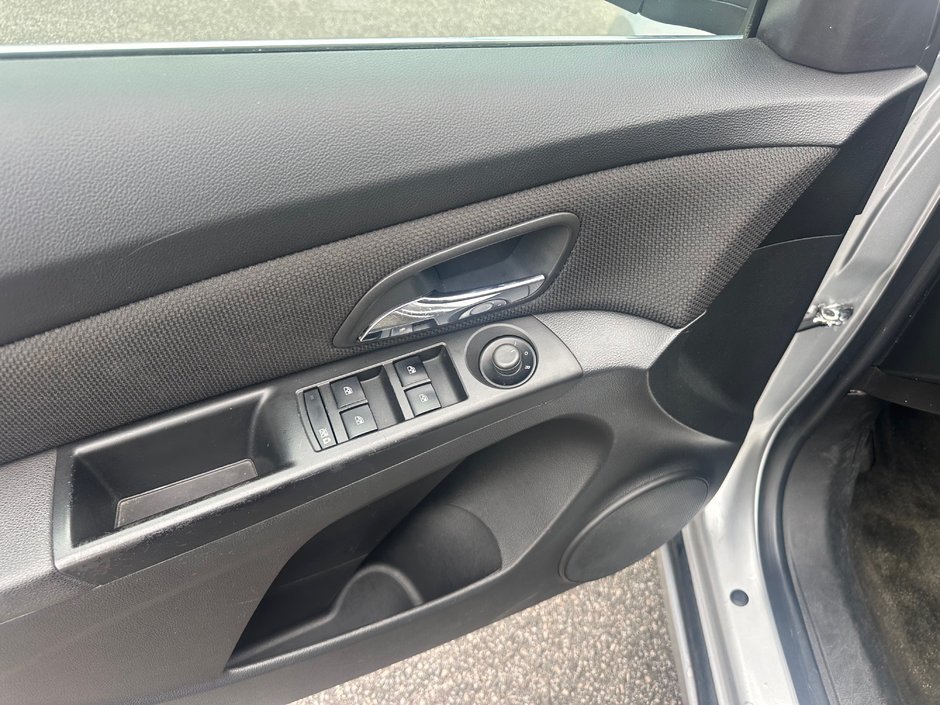 2013 Chevrolet Cruze LT Turbo-7