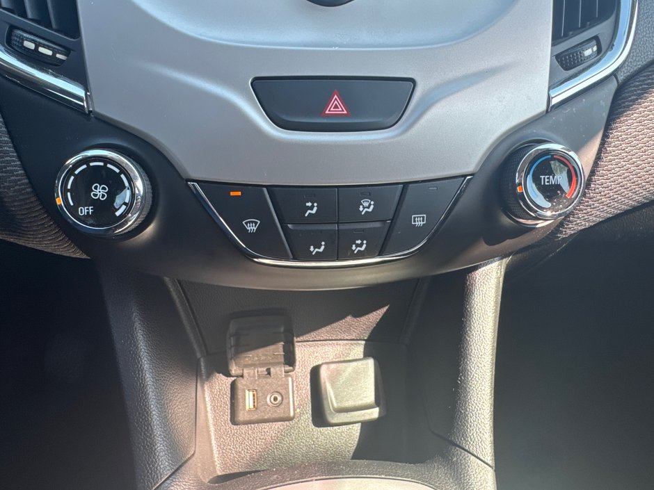 Chevrolet Cruze LS 2016-11