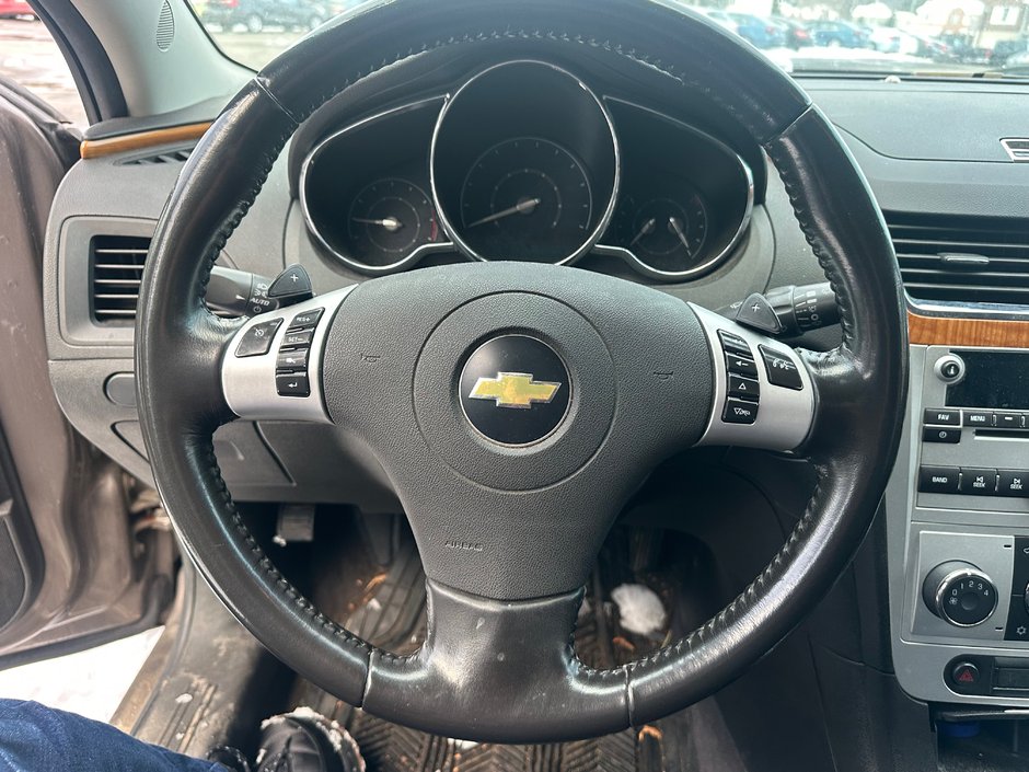 Chevrolet Malibu LT PLATINUM EDITION 2010-6