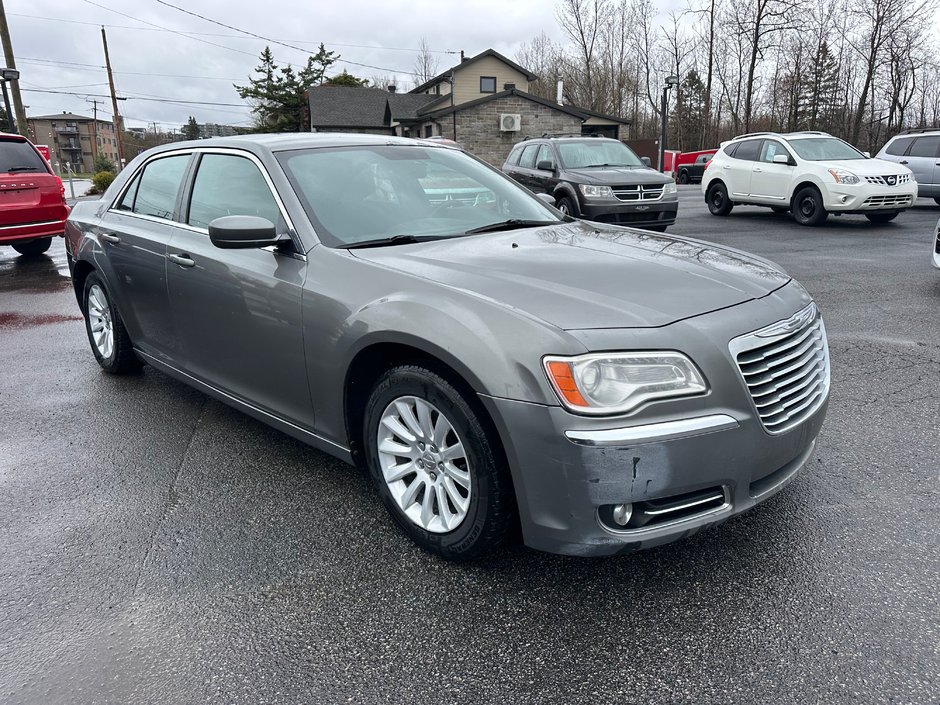 Chrysler 300 Touring 2012-0