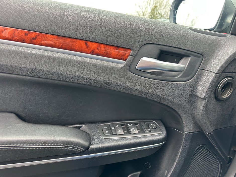 Chrysler 300 Touring 2012-14
