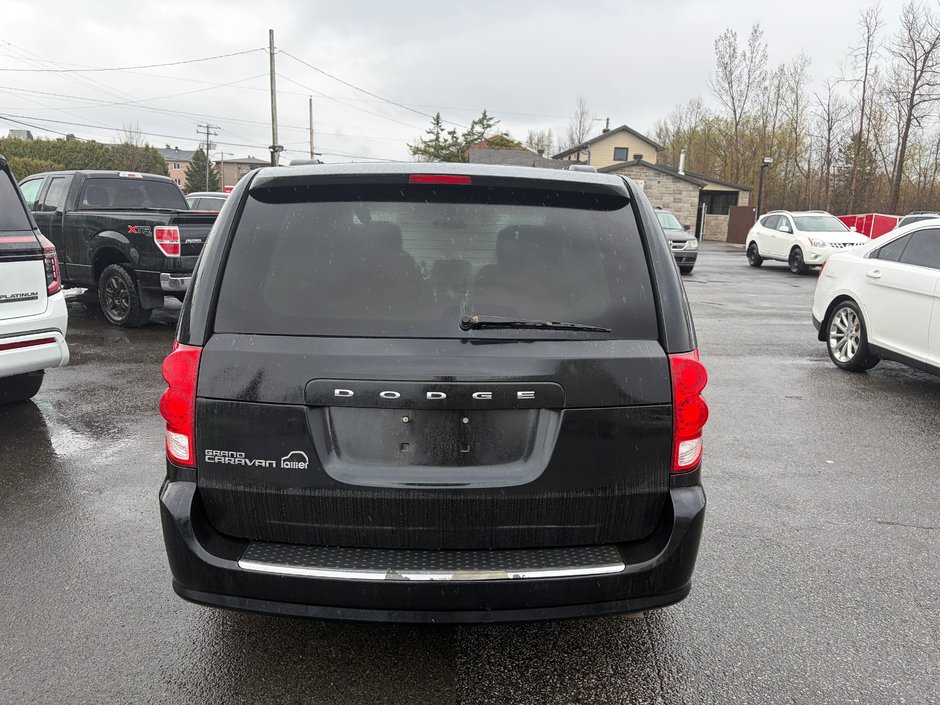 2012 Dodge Grand Caravan SXT-4