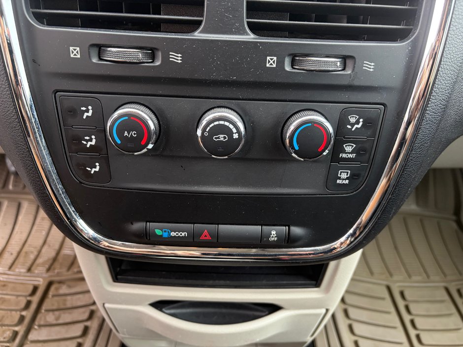 2012 Dodge Grand Caravan SXT-12
