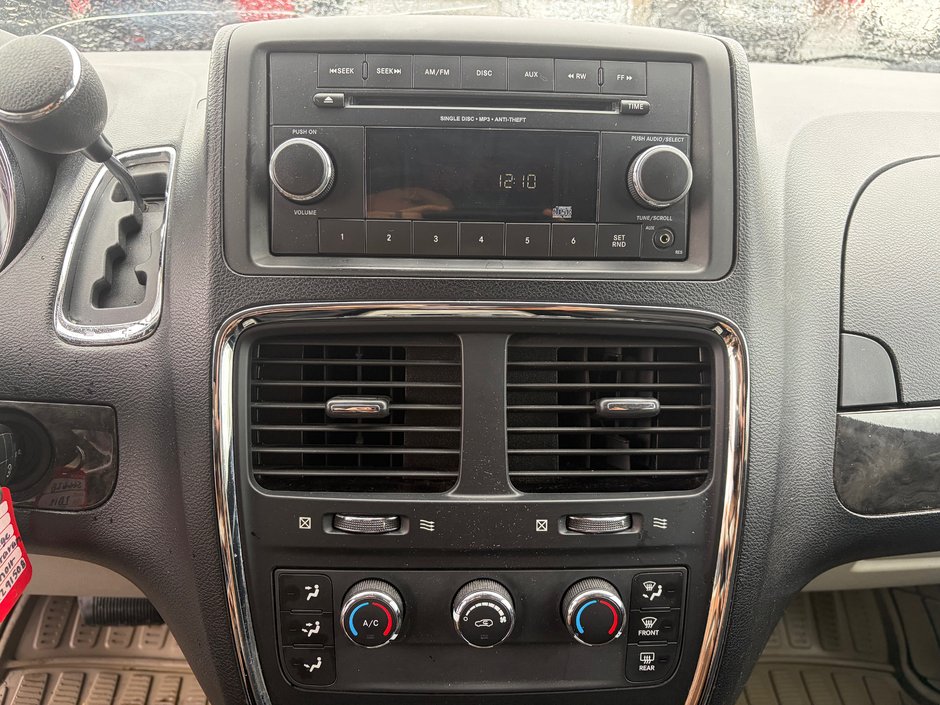 2012 Dodge Grand Caravan SXT-11