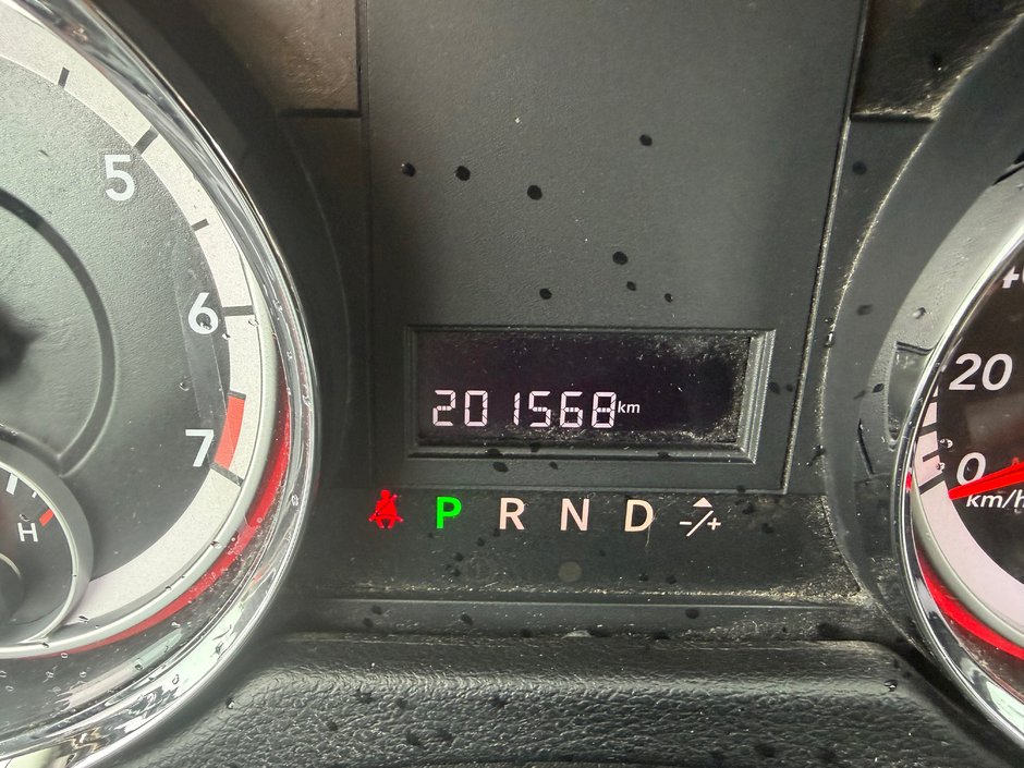 2012 Dodge Grand Caravan SXT-13