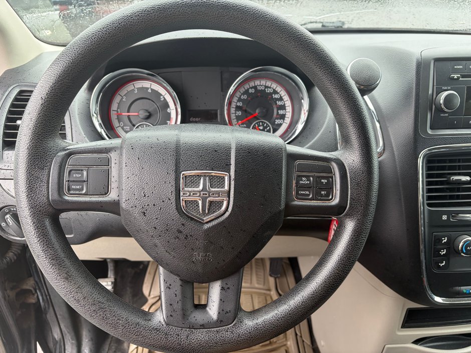 2012 Dodge Grand Caravan SXT-14