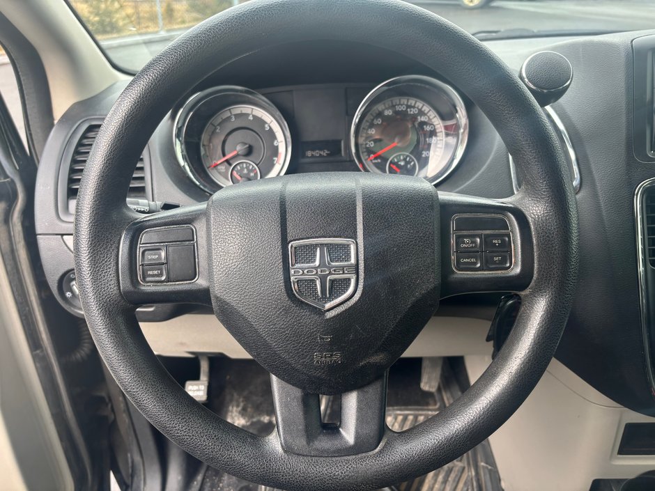 Dodge Grand Caravan SE 2013-9