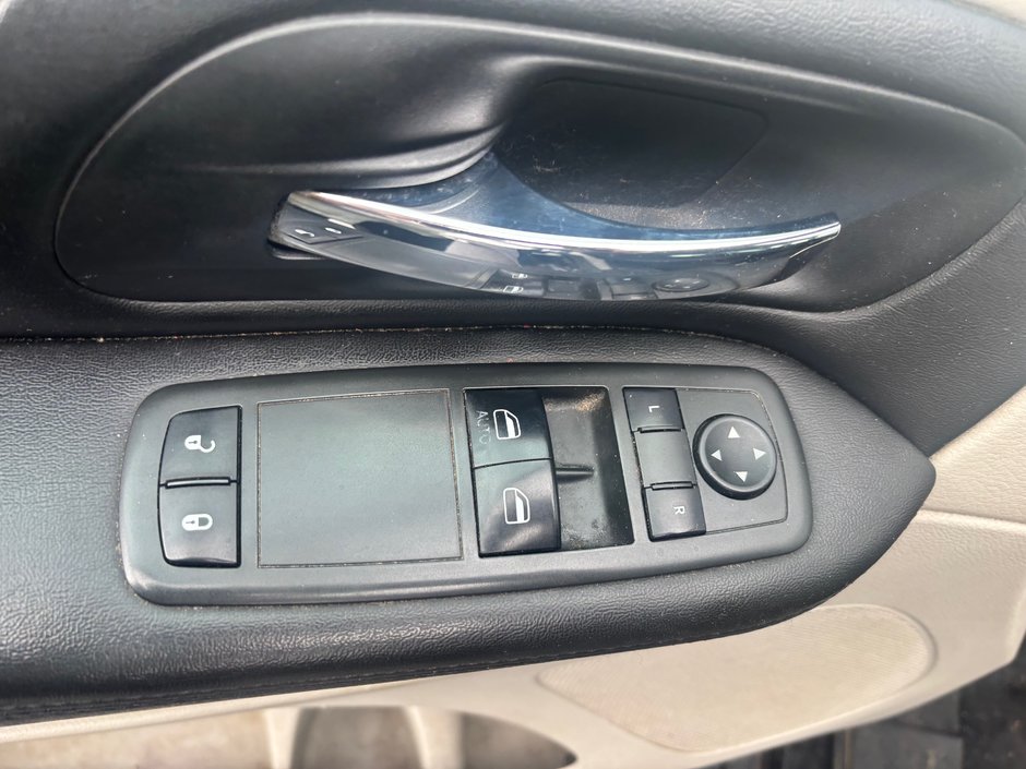 Dodge Grand Caravan SE 2013-7