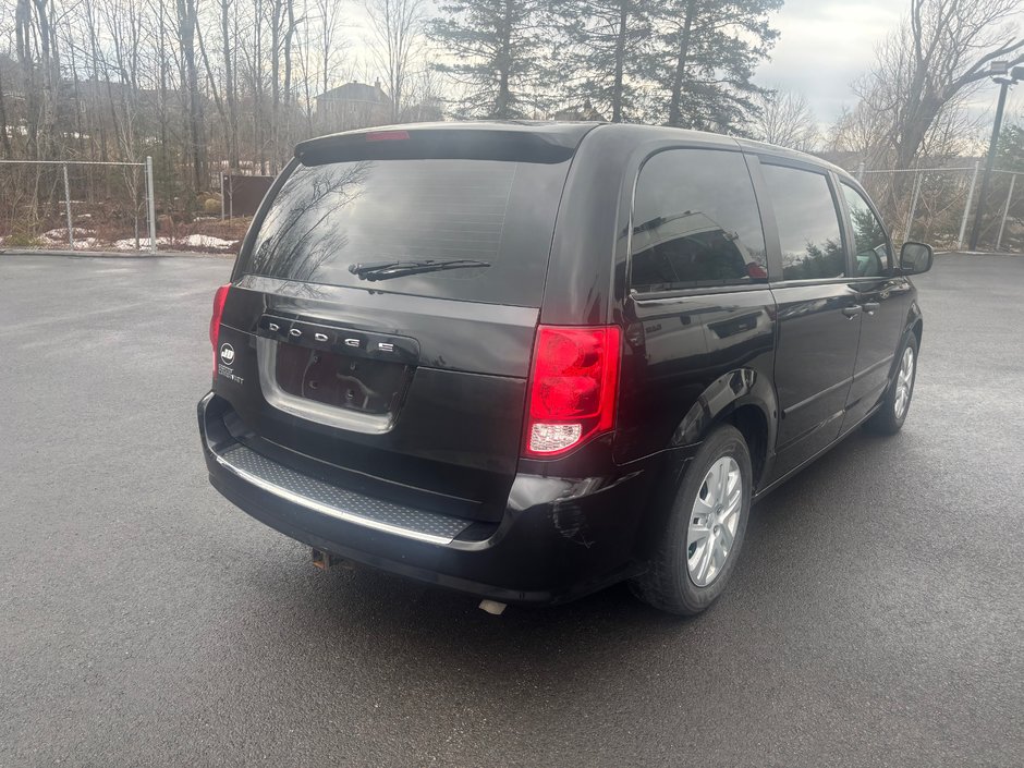Dodge Grand Caravan SE 2013-12
