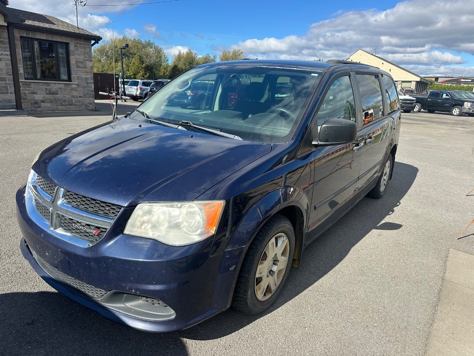 Dodge Grand Caravan SE 2013-1