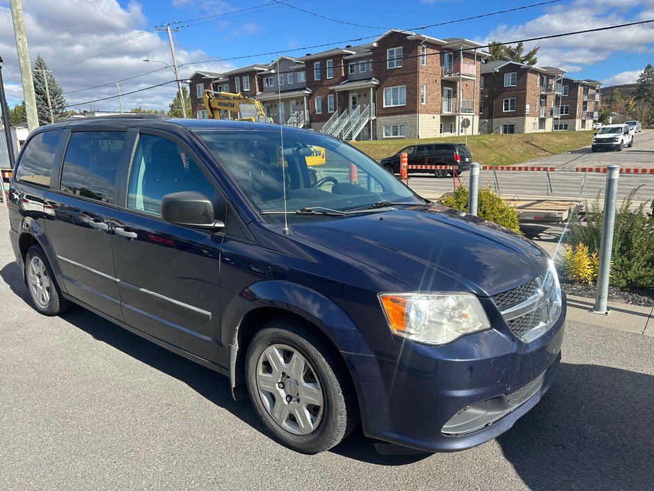 Dodge Grand Caravan SE 2013-0