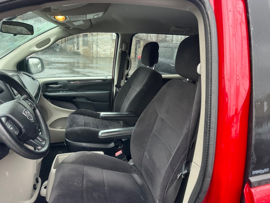 Dodge Grand Caravan SXT 2013-7