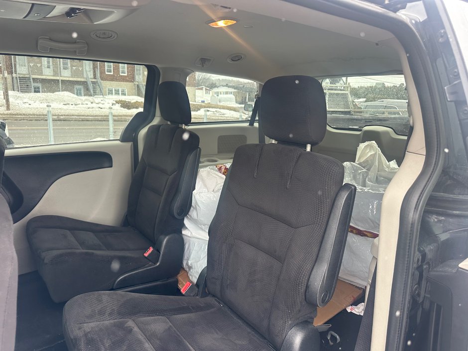Dodge Grand Caravan SXT 2014-5