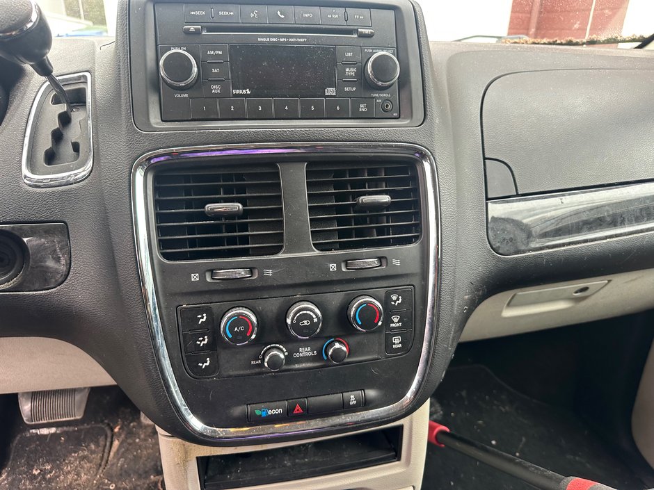 2014 Dodge Grand Caravan SXT-3