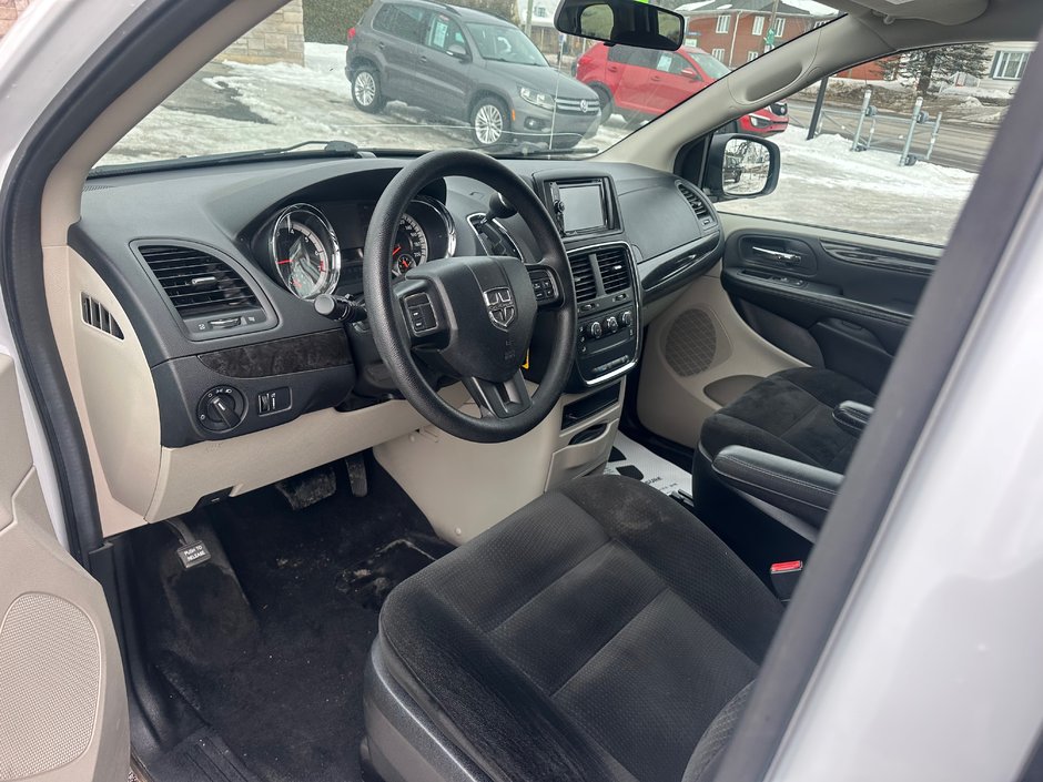 2015 Dodge Grand Caravan Canada Value Package-4