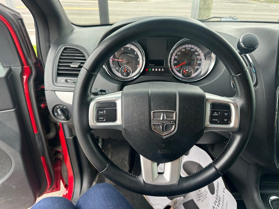2016 Dodge Grand Caravan SXT-9