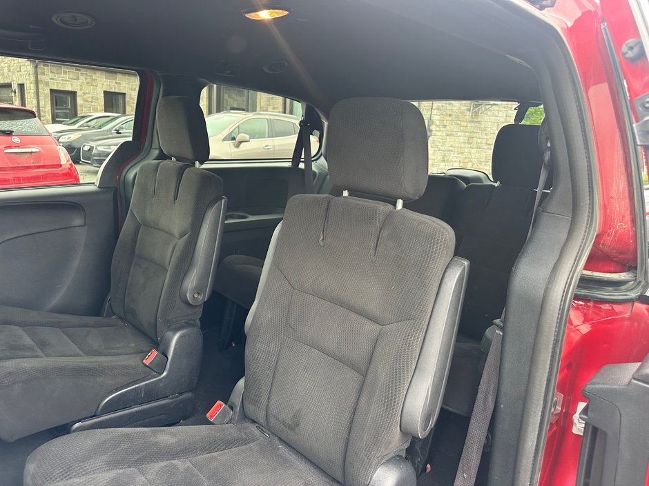 2016 Dodge Grand Caravan SXT-5