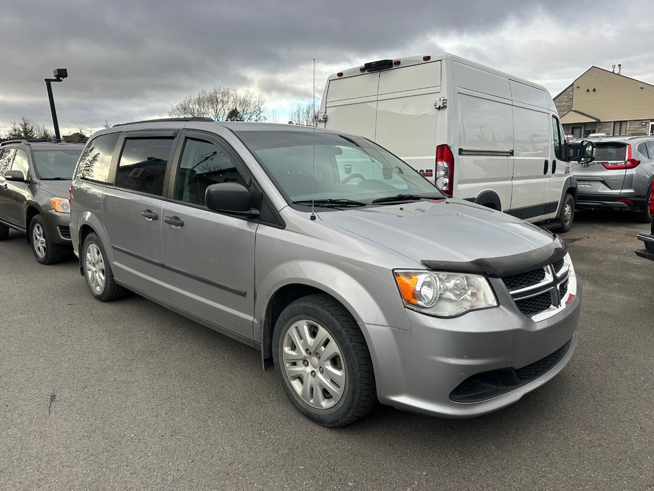 Dodge Grand Caravan SE 2017-0