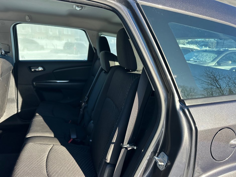 2015 Dodge Journey Canada Value Pkg-13