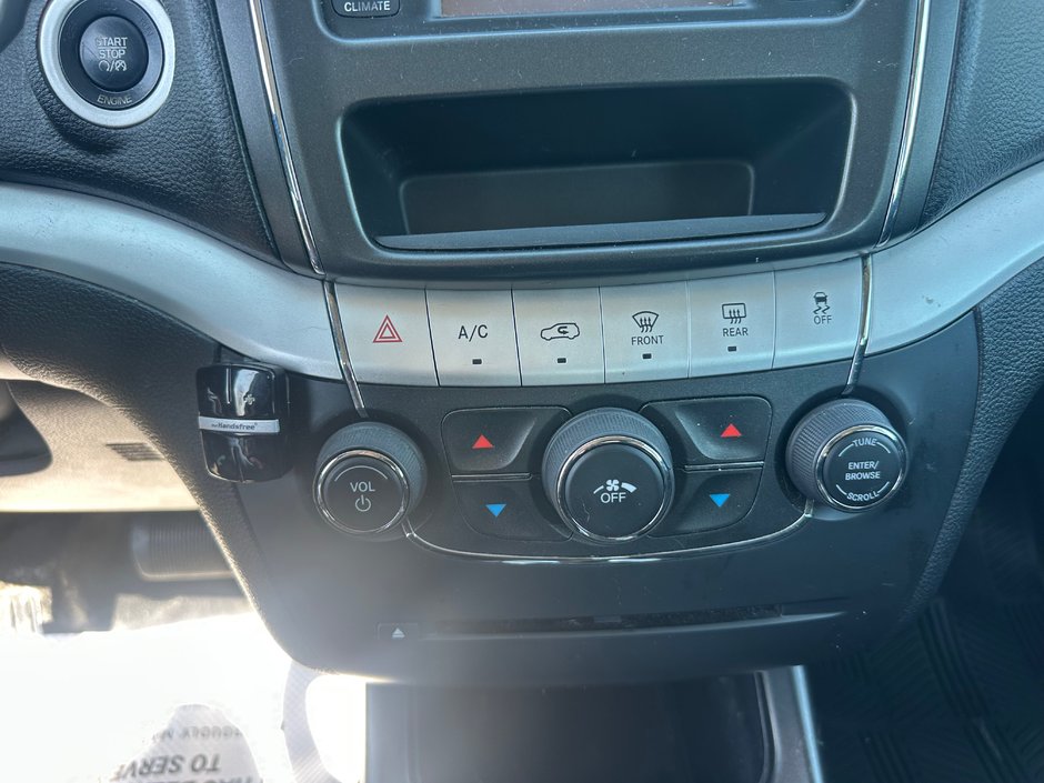 Dodge Journey Canada Value Pkg 2016-13