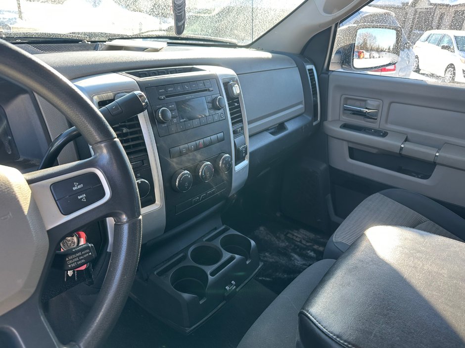 2010 Dodge Ram 1500 SLT-9