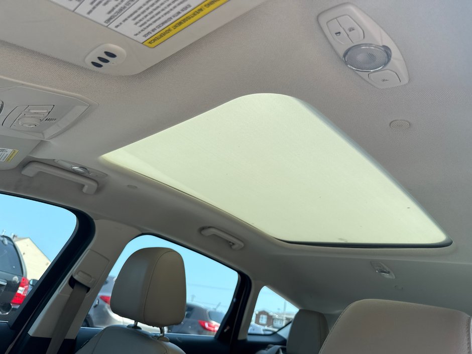 Ford C-MAX hybrid SEL 2014-12