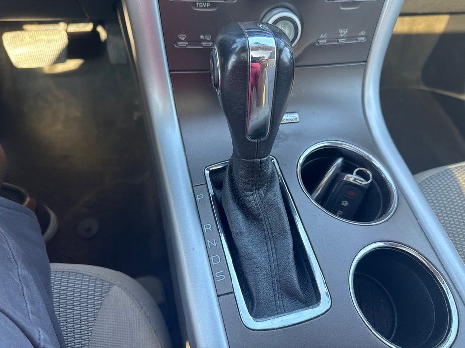 Ford Edge SEL 2013-32