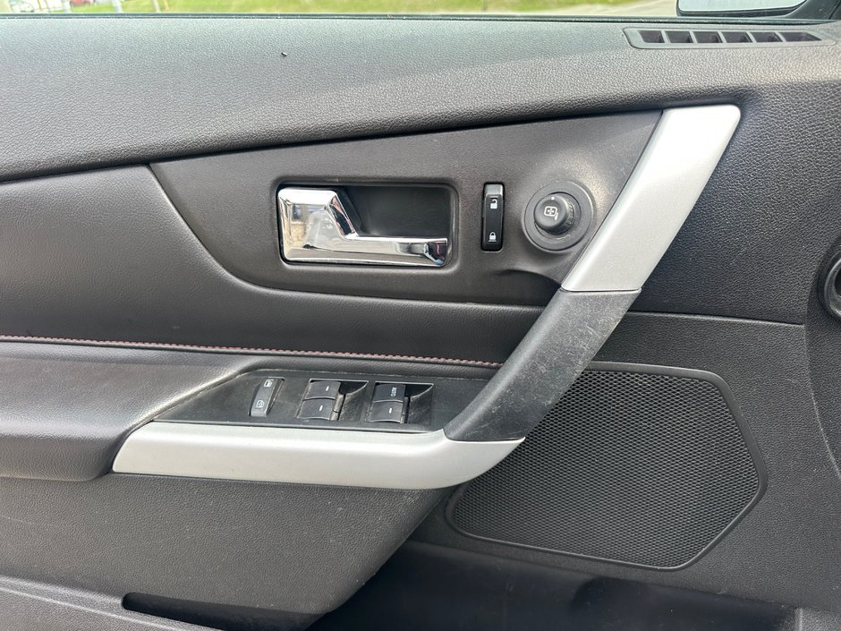 Ford Edge SEL 2013-4