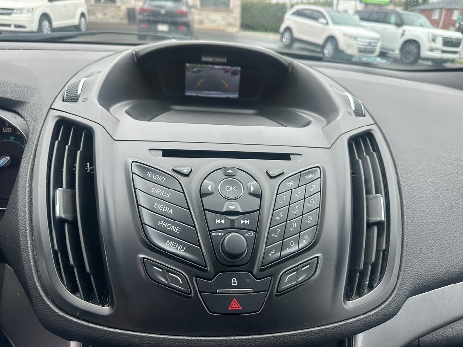 Ford Escape SE 2015-10