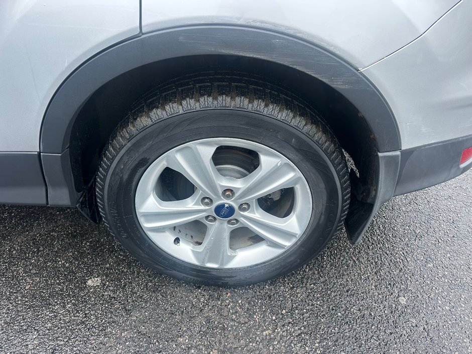 Ford Escape SE 2015-4
