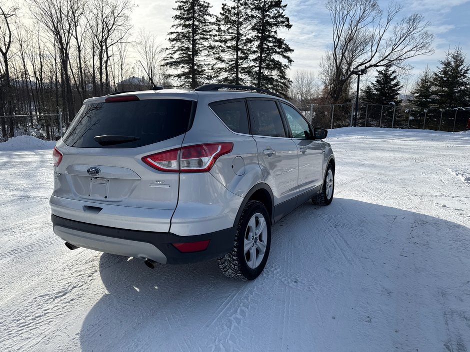 Ford Escape SE 2016-4