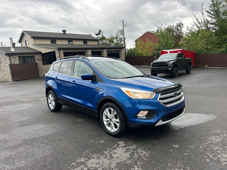 Ford Escape SE 2017-0