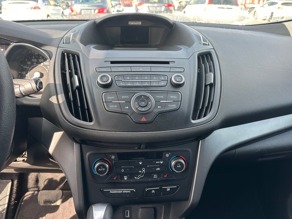 2017 Ford Escape SE-12