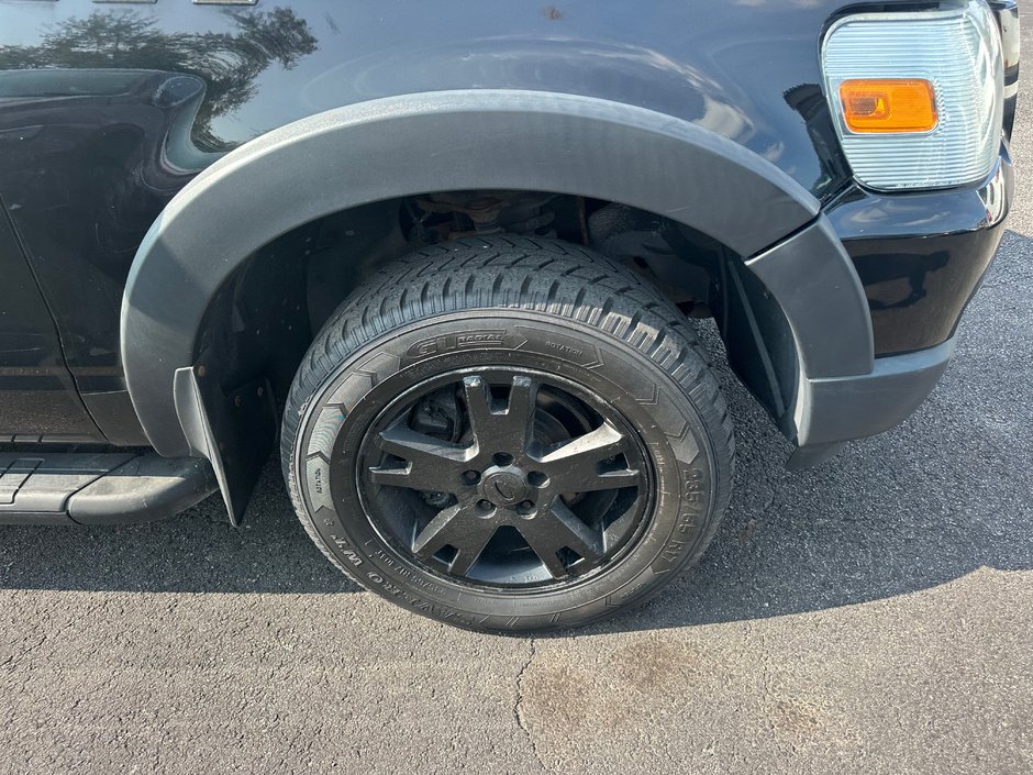 Ford Explorer Sport Trac XLT 2007-6