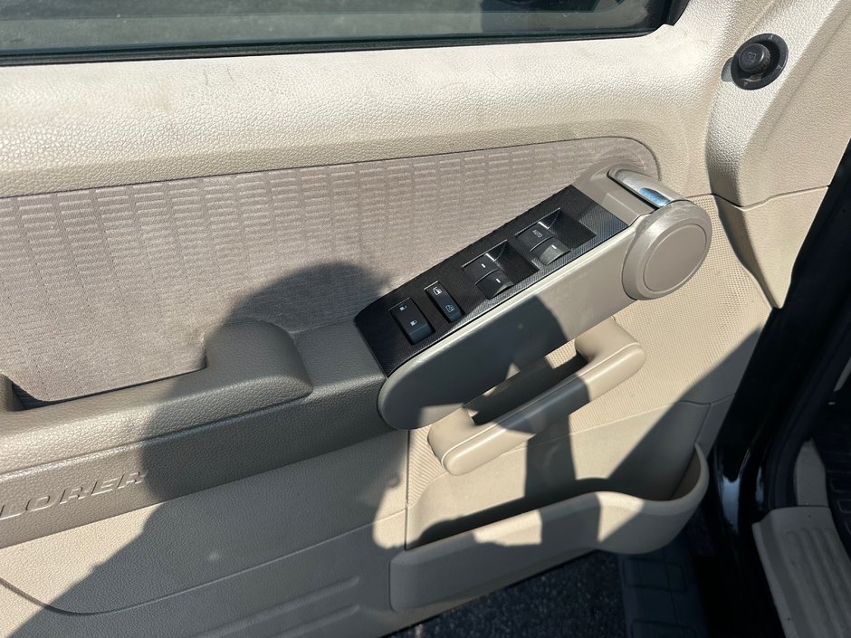 Ford Explorer Sport Trac XLT 2007-9