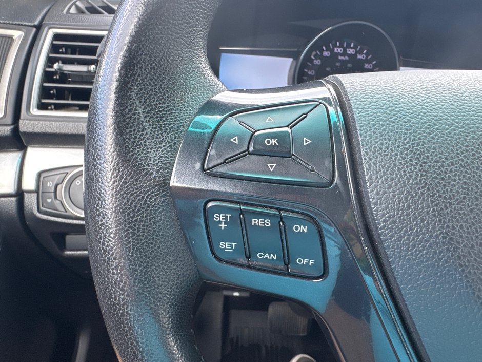 Ford Explorer XLT 2016-28