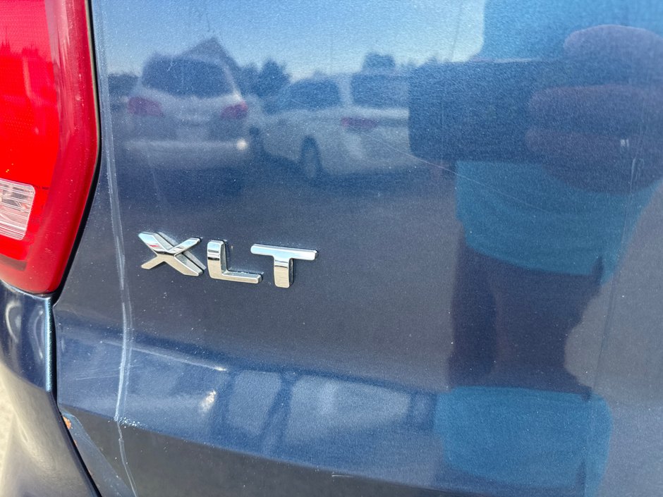 Ford Explorer XLT 2016-16