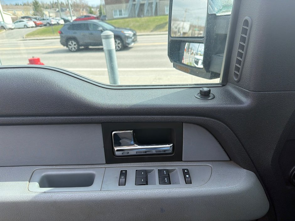 Ford F-150  2013-10