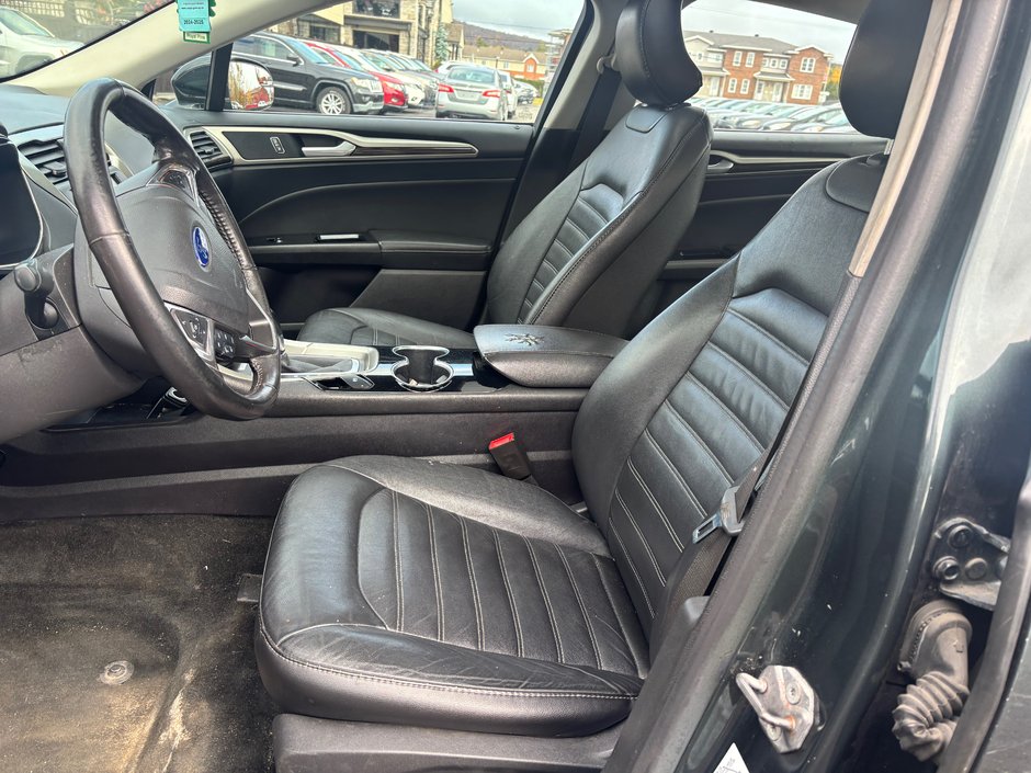 Ford Fusion SE 2016-7