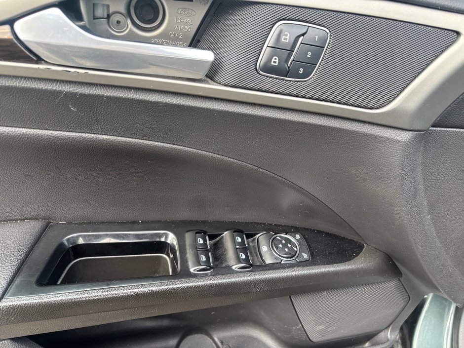 Ford Fusion SE 2016-6