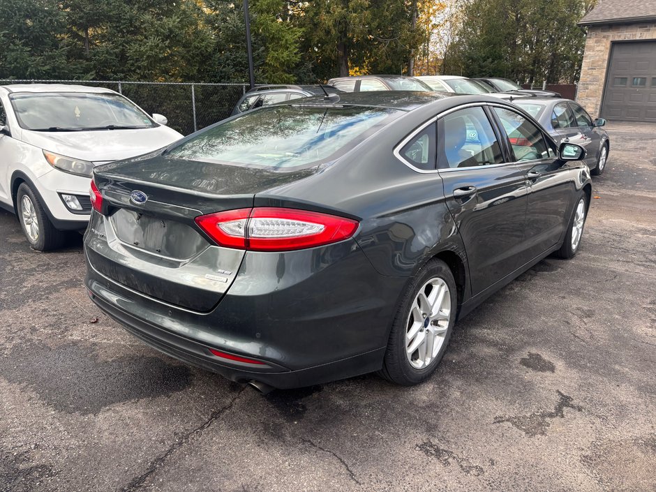 Ford Fusion SE 2016-1