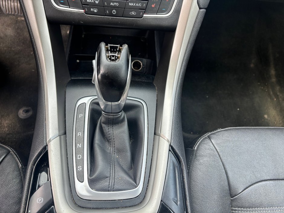 Ford Fusion SE 2016-12