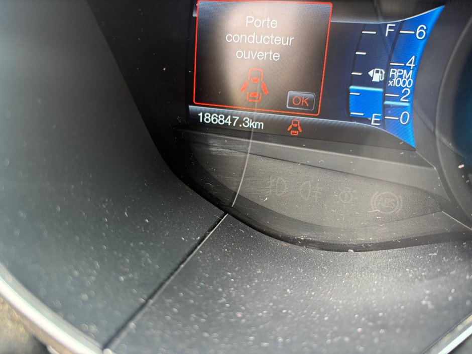 Ford Fusion SE 2016-9