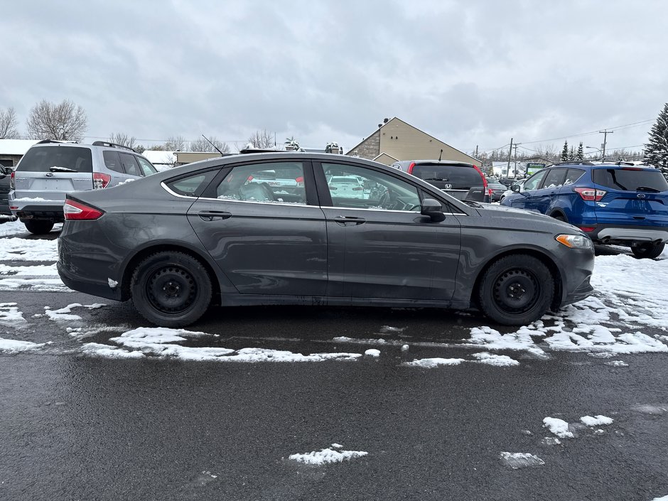 2016 Ford Fusion S-1