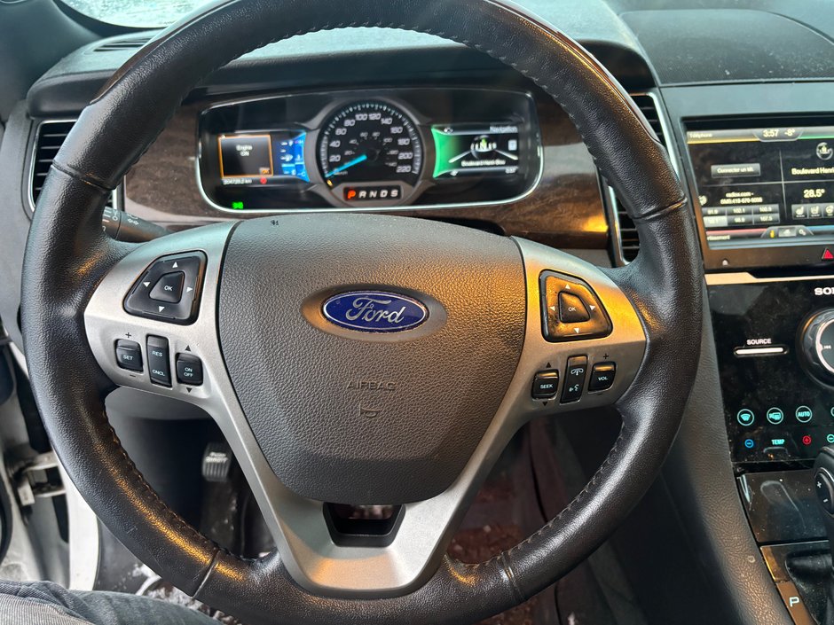 2015 Ford Taurus LIMITED-11