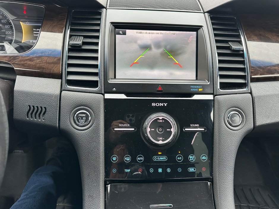 2015 Ford Taurus LIMITED-16