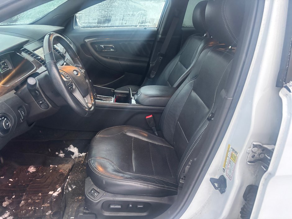 2015 Ford Taurus LIMITED-9