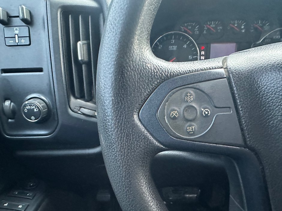 GMC Sierra 1500  2015-10